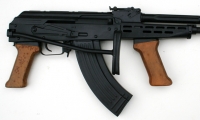 moviegunguy.com, movie prop assault rifles, replica AMD-65