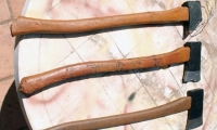 moviegunguy.com,  Axes, Maces, Spears, War Clubs,  Axe set