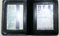 prop police/SWAT gear, DEA badge and ID wallet style, moviegunguy.com