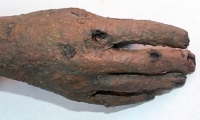 Hand