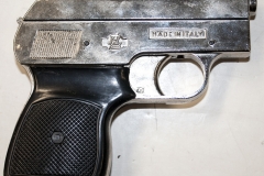 moviegunguy.com, movie prop handgun, derringer, Replica Lorcin / Raven style small handgun with black grips