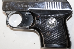 moviegunguy.com, movie prop handgun, derringer, Replica Lorcin / Raven style small handgun with black grips