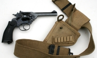moviegunguy.com, movie prop handguns, revolver, Webley Mark IV with holster