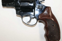 Non-firing replica snub-nose revolver