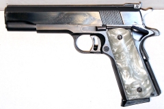 moviegunguy.com, movie prop handguns, semi-automatic, colt 1911 pearl grips