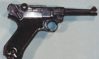 moviegunguy.com, movie prop handguns, semi-automatic, replica luger black widow