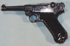 moviegunguy.com, movie prop handguns, semi-automatic, replica luger black widow