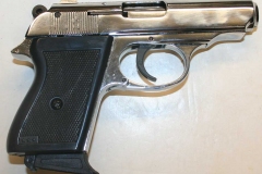 Non-firing replica gold Walther PPK.