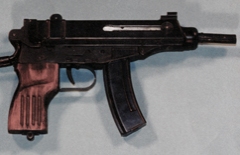 moviegunguy.com, movie prop handguns, semi-automatic, replica scorpion