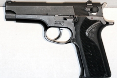 moviegunguy.com, movie prop handguns, semi-automatic, smith & wesson model 915