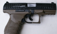 moviegunguy.com, movie prop handguns, semi-automatic, replica desert tan Walther P99