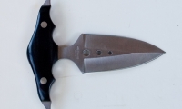 Push Dagger, moviegunguy.com