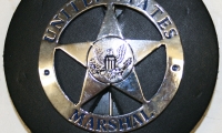 moviegunguy.com, prop police/SWAT gear, US Marshall Badge with belt holder