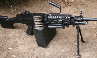 moviegunguy.com, movie prop machine guns, replica Squad Automatic Weapons (SAW)