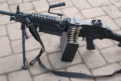 moviegunguy.com, movie prop machine gun, Replica SAW M249