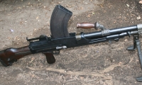 moviegunguy.com, movie prop machine guns, replica British Bren Gun