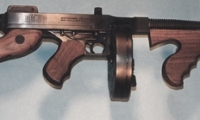 moviegunguy.com, movie prop machine guns, Thompson with drum magazine