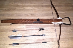 moviegunguy.com,  Medieval Weaponry and Armor, Medielval Crossbow -firing model