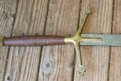 moviegunguy.com,  Medieval Weaponry and Armor, Two-Handed Broadsword