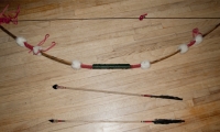 moviegunguy.com, movie prop Native American (Old West) Weaponry and Accessories, Native American Bow and Arrows #1