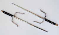 moviegunguy.com,  Katanas, Martial Arts and Ninja Weapons, Sais