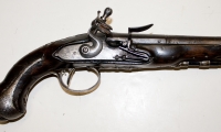 golden age of piracy, moviegunguy.com, Short-Barreled 1700s original Flintlock pistol