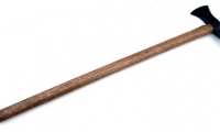 golden age of piracy, moviegunguy.com, Long-handled Boarding Axe