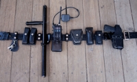moviegunguy.com, movie prop police/SWAT gear, fully equipped police belt