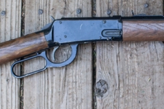 moviegunguy.com, movie prop rifles, Replica Winchester Model 94