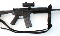 moviegunguy.com, movie prop rifles, M4 Carbine aim point