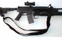 moviegunguy.com, movie prop rifles, M4 Carbine aim point and grenade launcher
