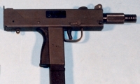 moviegunguy.com, movie prop submachine guns, replica MAC-11