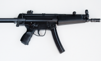 moviegunguy.com, movie prop submachine guns, replica H&K MP5