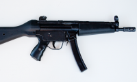 moviegunguy.com, movie prop submachine guns, replica H&K MP5