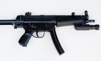 moviegunguy.com, movie prop submachine guns, replica H&K MP5