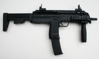 moviegunguy.com, movie prop submachine guns, replica H&K MP7