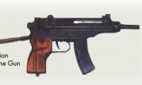 moviegunguy.com, movie prop submachine guns, replica Scorpion