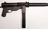 moviegunguy.com, movie prop submachine guns, replica M3 Grease Gun with Silencer