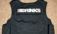 moviegunguy.com, movie prop police/SWAT gear, brinks body armor