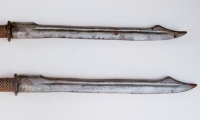 moviegunguy.com, Swords and Shields, rubber fighting blades