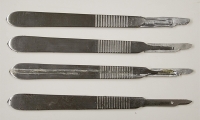 moviegunguy.com,  Syringe Sets, scalpel set